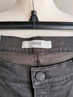 Neu NP 100 € Brax Hose Damenhose Gr. 42 32/32 Baden-Württemberg - Künzelsau Vorschau