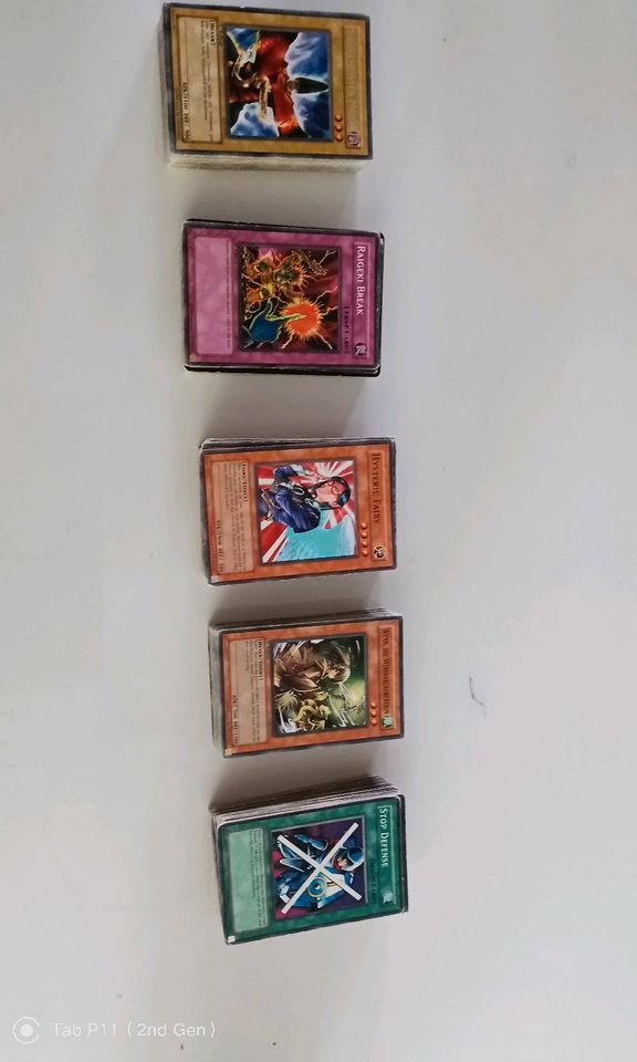 348 Yu-Gi-Oh Sammlung Karten 1996 Jahre kaum gespielt in Weilerbach