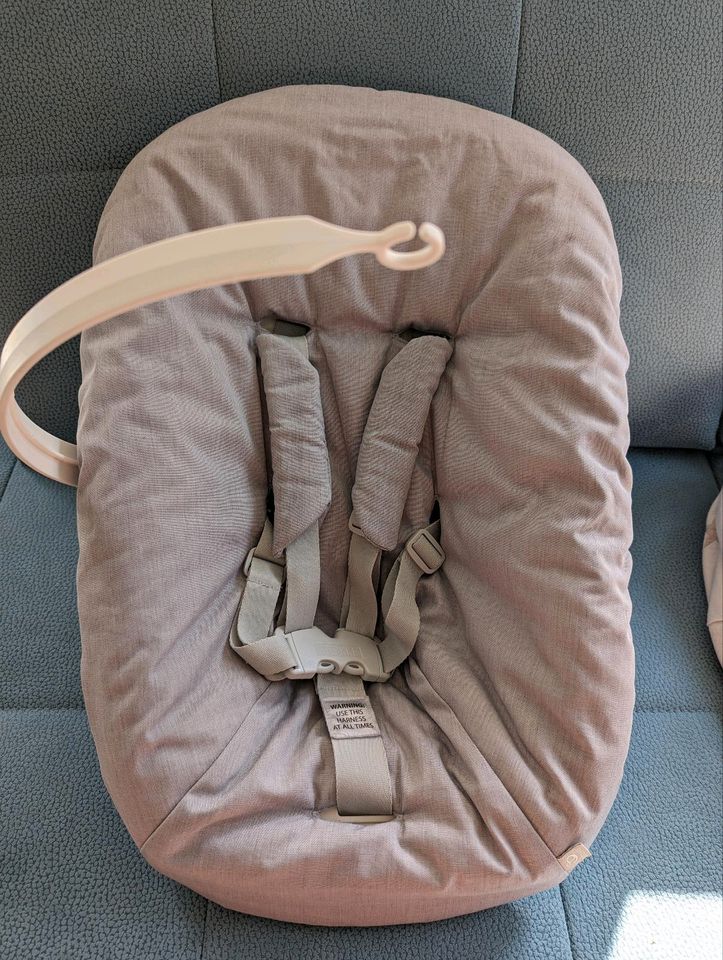 Stokke Tripptrapp Newborn mit Angel in Berlin