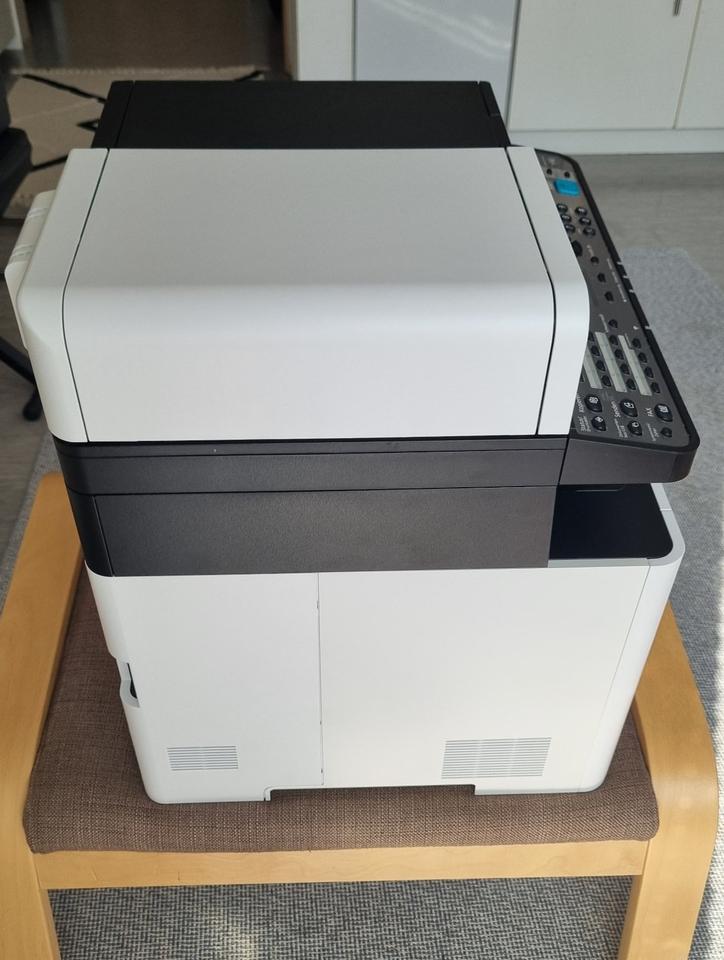 Kyocera Ecosys M5521cdw Farblaser Multifunktionsgerät Drucker in Neu Ulm