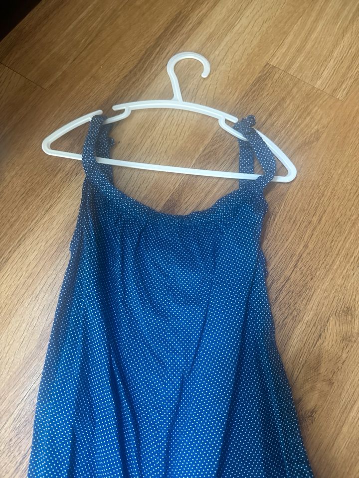 Schöner Mädchen Jumpsuit Hosenanzug Blau Weiß H&M 86 in Frankfurt am Main