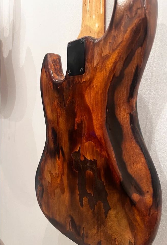 CUSTOM Heavy Relic/Epoxy Bass in Oberhausen