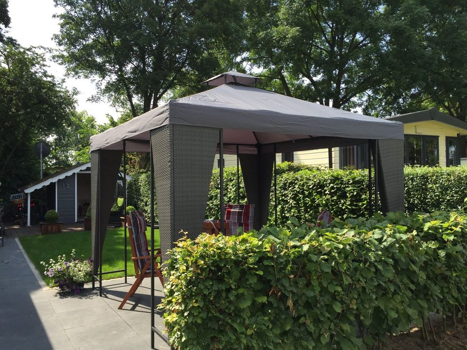 Zu Verkaufen Chalet de Veerstal Lathum, Rhederlaag See Ferienhaus in Wuppertal