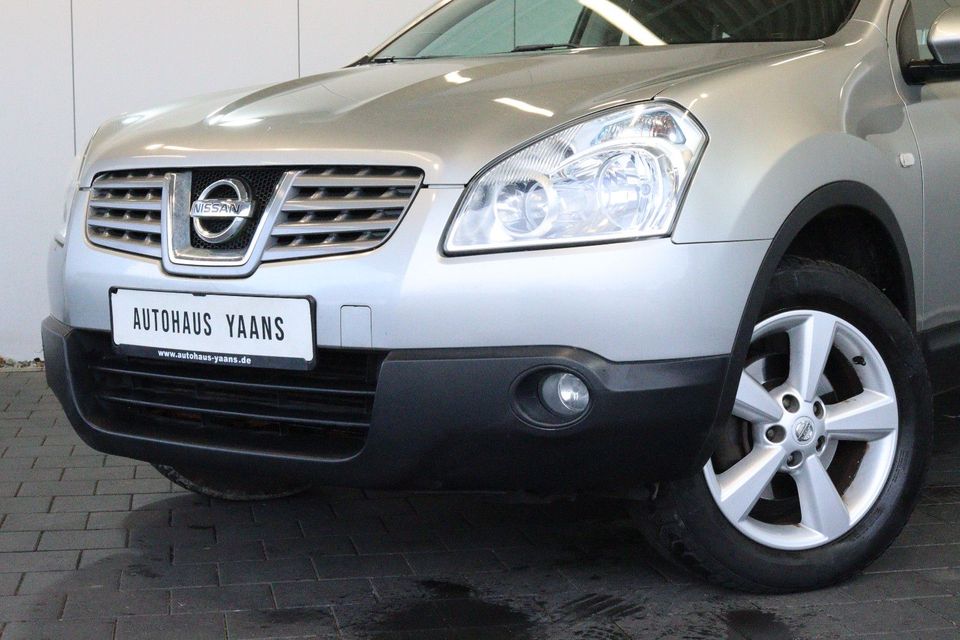 Nissan Qashqai 1.5 dCi TEMP+PDC+AHK+17" in Pinneberg