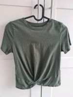 armee-grünes Knoten T-Shirt *Hollister* Gr. XS (158/164) Niedersachsen - Pattensen Vorschau