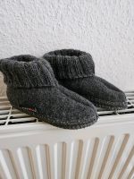 Haflinger Hausschuhe/ Hüttenschuhe/ 25/ grau/ neuwertig Nordrhein-Westfalen - Schloß Holte-Stukenbrock Vorschau