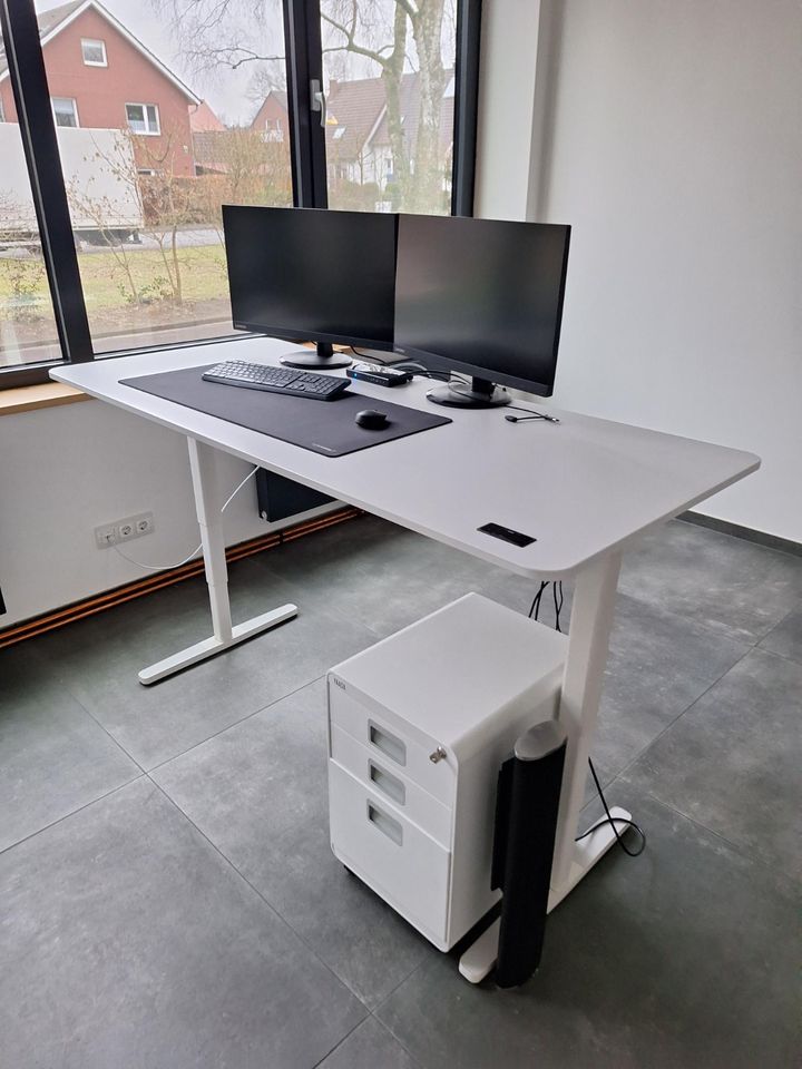 Yaasa Büromöbel: Komplett Set Schreibtisch Höhenverstellbar in Gütersloh