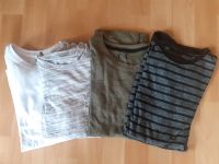 4 T-Shirts 146/152 C&A kids weiß, schwarz grau meliert, khaki sch Nordrhein-Westfalen - Velbert Vorschau