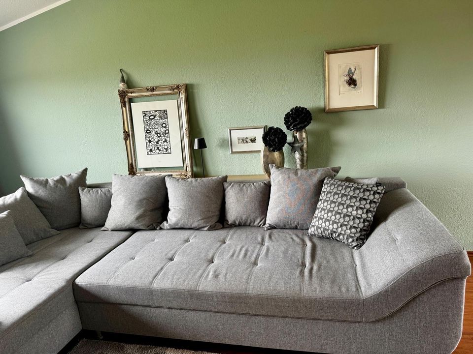 Wohnlandschaft, Couch, großes Sofa in Schwelm
