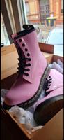 Dr. Martens Hessen - Wiesbaden Vorschau
