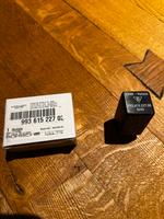 Porsche DME Relais Motor 993.615.227.00 Nordrhein-Westfalen - Simmerath Vorschau