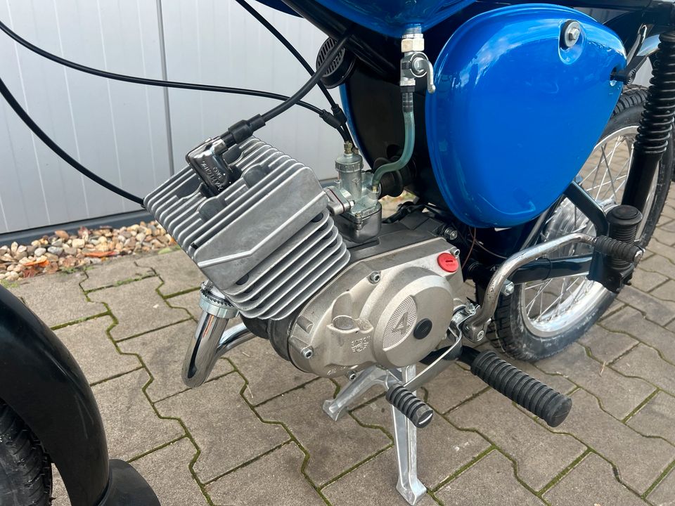 Simson S50B1 S51 Style NEUAUFBAU VAPE 12V 1980 5-Gang Moped in Osterweddingen