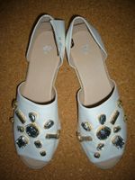 H&M, Sandalen, große Strasssteine, beige, Gr. 40, Neu!!!! Nordrhein-Westfalen - Eitorf Vorschau