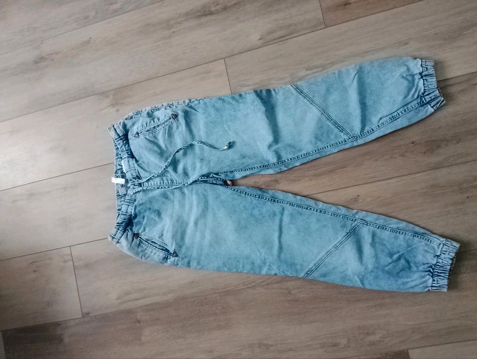 Joggpants 40 von bonprix in Heringen (Werra)