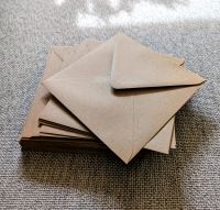 33 Stück Briefumschläge Kraftpapier quadratisch 17 cm Papeterie München - Maxvorstadt Vorschau