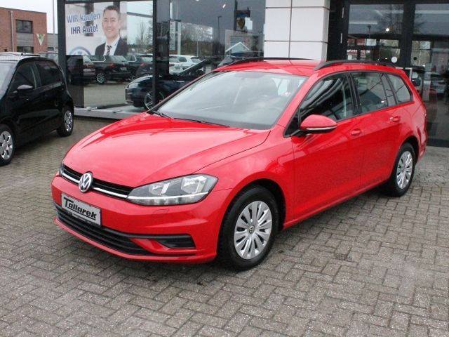 Volkswagen Golf VII Variant 1.0 TSI Trendline GJR,AHK,SHZ,K in Nordenham