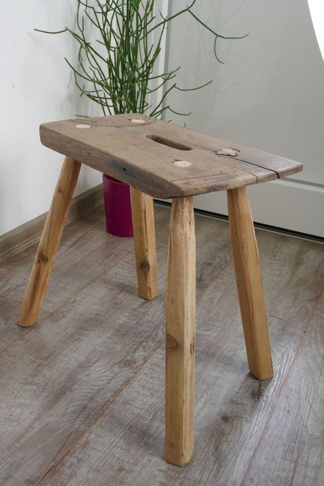 Alter uriger Schemel 37cm Hocker Bauernschemel Ofenbank Holzbank in Bad Reichenhall