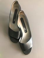 Pumps Peeptoe High Heel Sandalen Peter Kaiser schwarz Gr. 39 Dame Niedersachsen - Hildesheim Vorschau