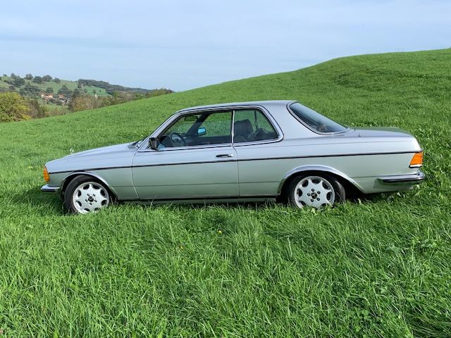 Mercedes-Benz 230 CE COUPE H-Kennzeichen -rostfrei- CE123 in Habach