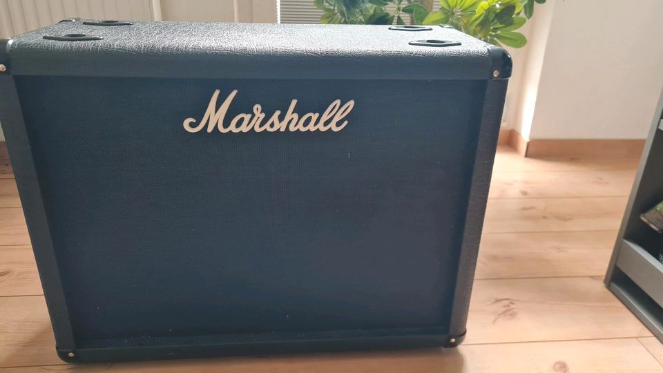 Marshall 2x12 Box in Bochum