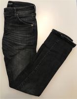 wNeu! Jeans von Jack&Jones, schwarz, Slim Fit „Glenn“ 30/34 Leipzig - Gohlis-Nord Vorschau