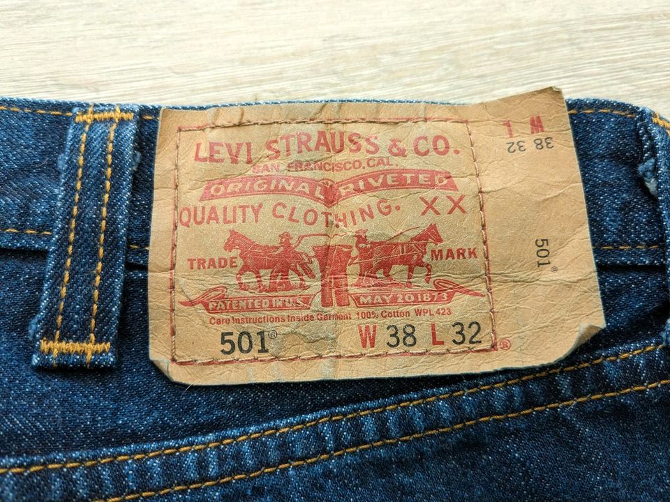 Levis 501 Gr. 38/32 blau in Herzogenrath