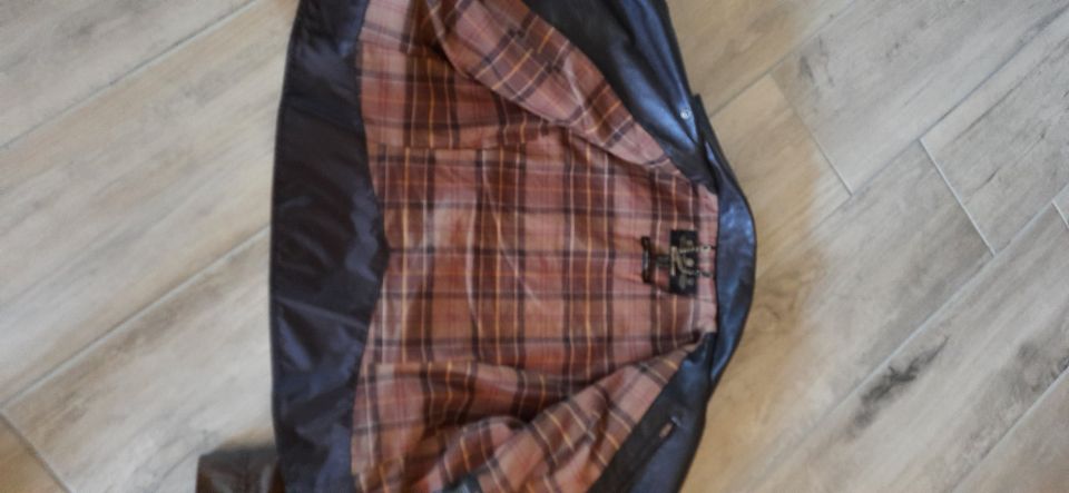 Barbour Damenjacke Gr. 42 in Grasleben