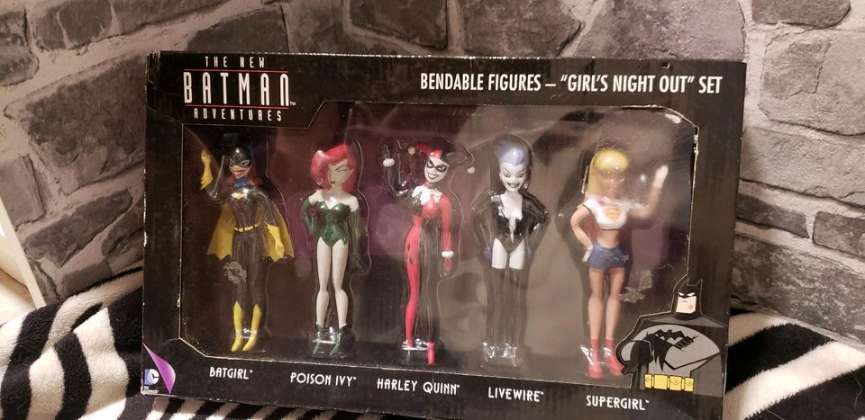 The new Batman Adventures Sammler Figuren Vintage Harley Quinn DC in Neuburg (Nordwestmecklenburg)