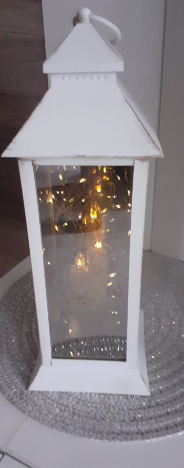 LEDLaterne mit Kerzen und Funkeleffekt mit Antique Look von HSE in