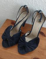 Sex and the City  Pumps High Heels  Leder mit Schleife  Gr.39 Baden-Württemberg - Biberach an der Riß Vorschau