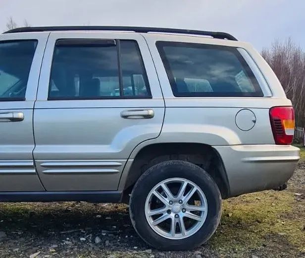 Jeep Grand Cherokee WJ/WG 2.7 CRD Teileverkauf v. Spenderfahrzeug in Zittau