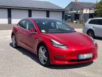 Tesla Model 3 Langstreckenbatterie - Allradantrieb... Bayern - Bad Königshofen Vorschau