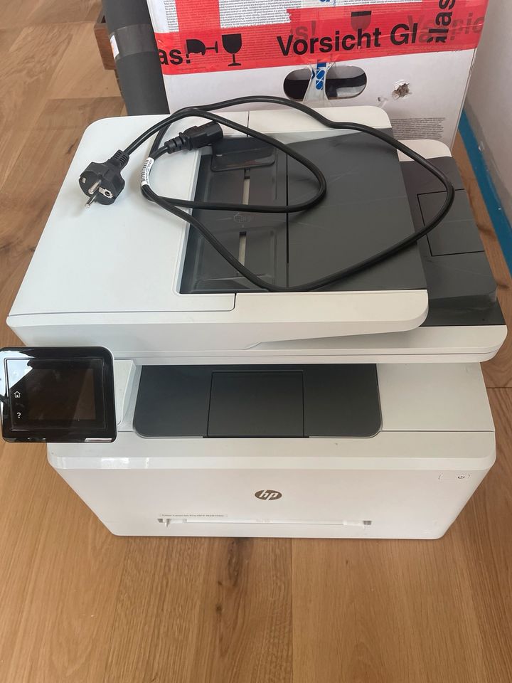 HP Color Laserjet Pro MFP M281fdw Laserdrucker Drucker Kopierer in Lage