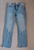 H&M Jeans Hose Bekleidung Größe 34 Mom Jenas Niedersachsen - Lüneburg Vorschau