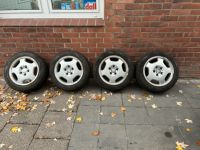 Mercedes Benz SLK Winterreifen Reifen auf Felge205/55R16H 16 Zoll Nordrhein-Westfalen - Krefeld Vorschau