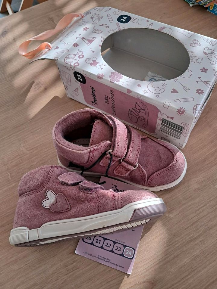 Baby Lauflernschuhe Halbschuhe Gr 24 rosa NEU in Marxheim