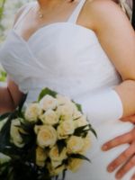 Brautkleid in weiß Niedersachsen - Südbrookmerland Vorschau