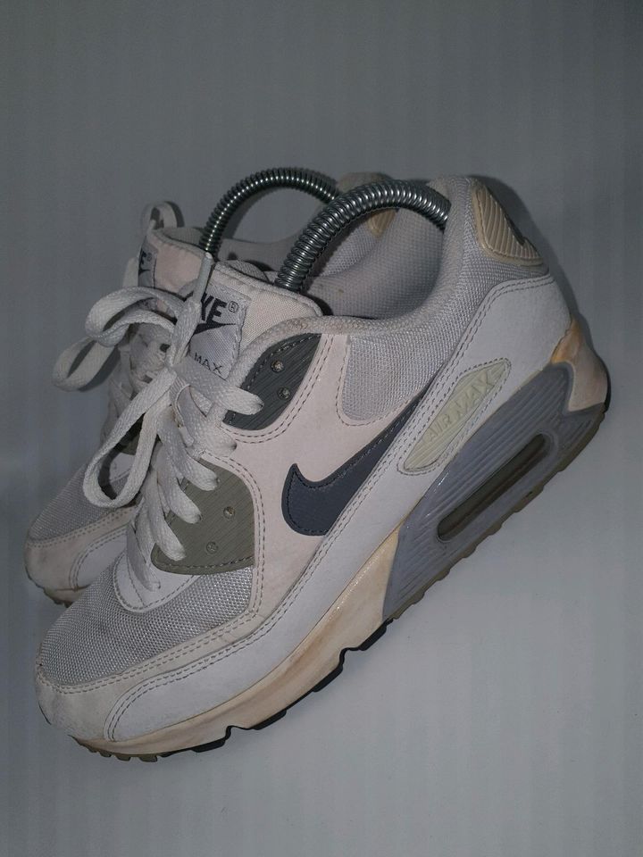 Nike Air Max 90 Damen Schuhe Grösse 38.5 in Berlin