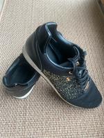 Sneaker von Mexx mit Gold-Glitter Sachsen - Wurzen Vorschau