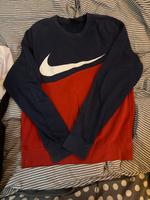 Verkaufe Nike Pulli Gr.S Hessen - Gelnhausen Vorschau