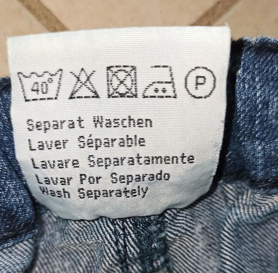 Jeans Hose Mädchen Gr. 152/XS in Geislingen