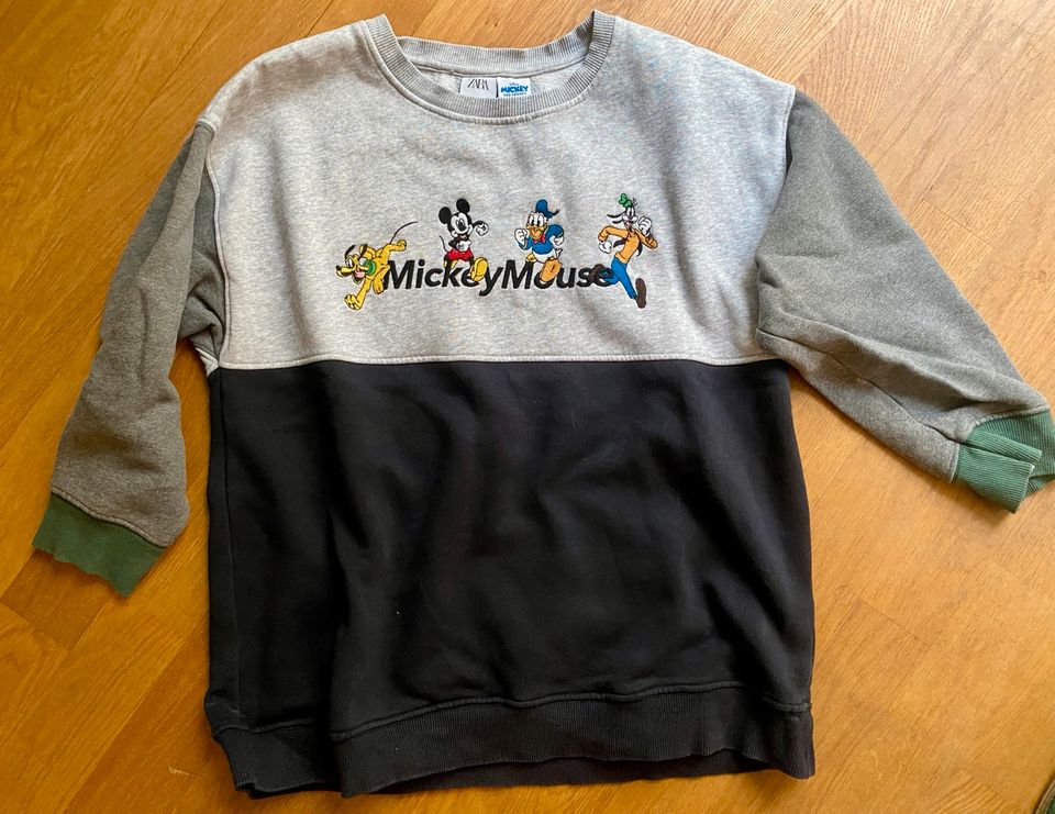 Zara sweatshirt Mickey Mouse, mittellanger Arm, 152,158,164 in Berlin