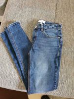 MANGO Jeans Hose Gr. 34, XS, S, blau, Röhrenjeans Nordrhein-Westfalen - Niederkrüchten Vorschau