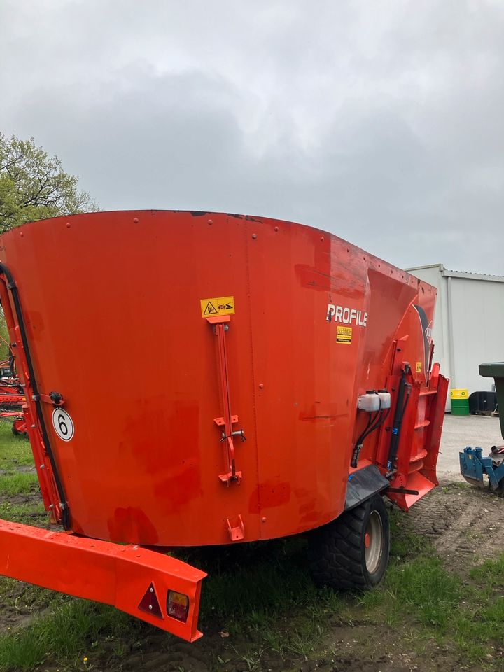 Kuhn Profile 1470 Futtermischwagen kein BVL kein Strautmann in Versmold