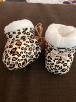 Baby Hausschuhe Wagenschuhe Booties winter Schuhe ca. 18 Bayern - Ingolstadt Vorschau