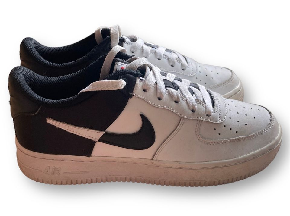 NIKE AIR FORCE 1 in Sprockhövel