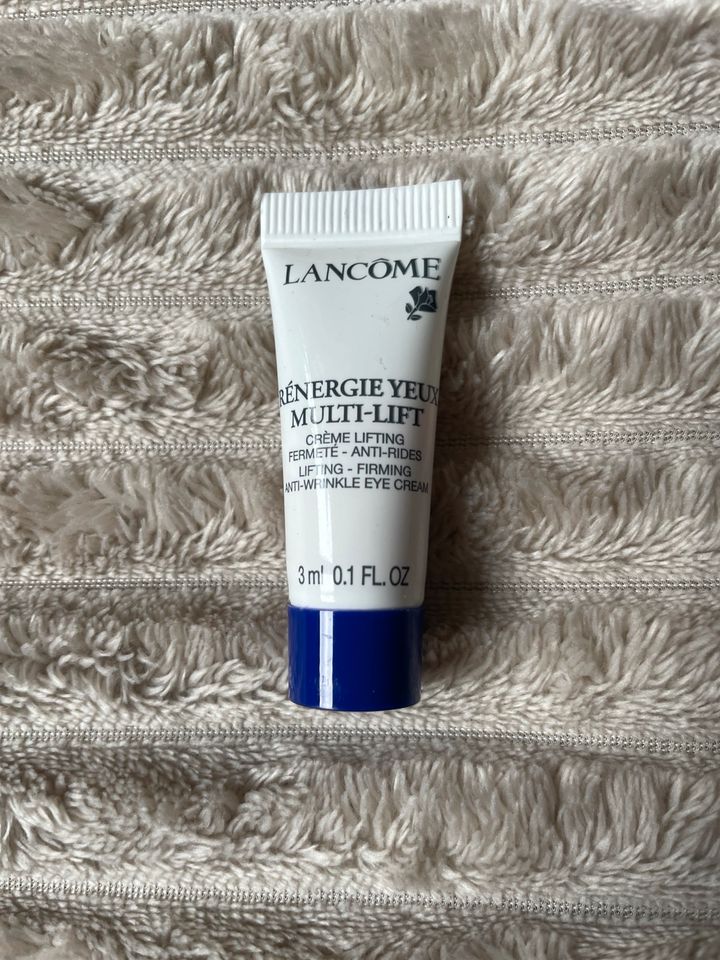 Lancome Renergie Yeux Multi-Lift in Leimen