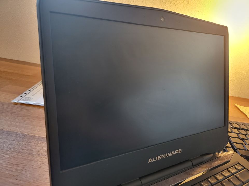 Alienware 14 NVIDIA GeFrorce GT 750M Intel i5-4200m in Bad Friedrichshall
