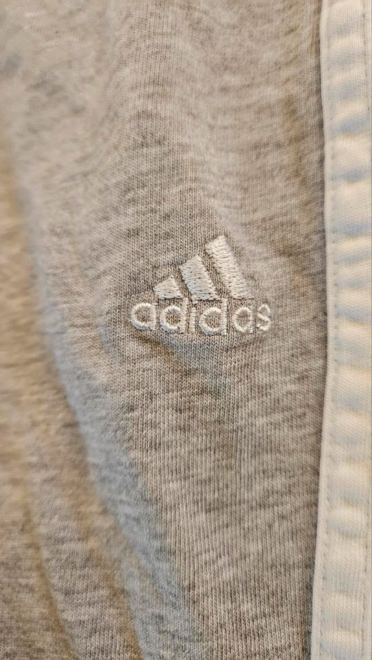 ADIDAS HOSE*Freizeithose*Jogginghose*Mädchen*Größe 152 in Brand-Erbisdorf