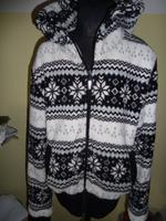 Warme Jacke mit Kapuze von Fishbone, Gr. M, schwarz-weiß Brandenburg - Zeuthen Vorschau